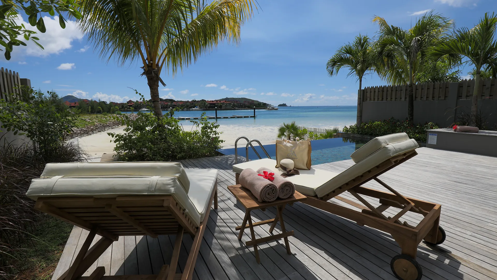 Resort Ja Enchanted Waterfront Seychelles Hotel Eden Island